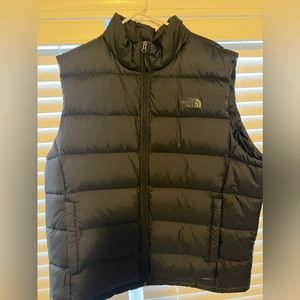 Men’s North Face Vest